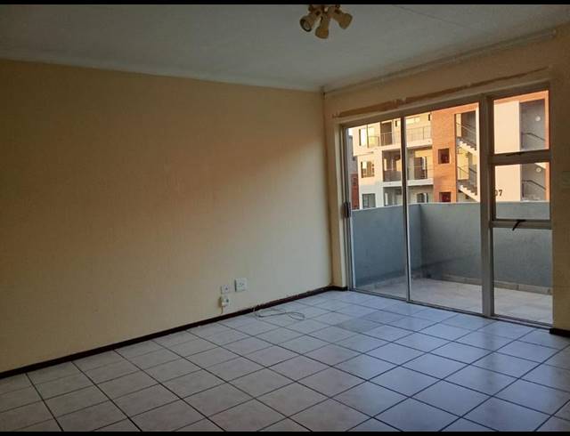 2 BEDROOM APARTMENT FOR SALE IN VORNA VALLEY